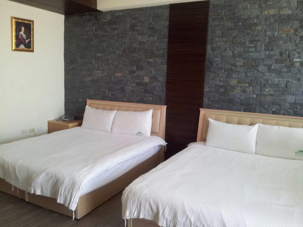 Empire Pacific Castle Hotel Yangmei ภายนอก รูปภาพ
