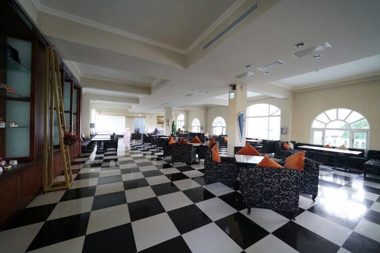 Empire Pacific Castle Hotel Yangmei ภายนอก รูปภาพ