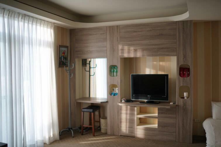 Empire Pacific Castle Hotel Yangmei ภายนอก รูปภาพ