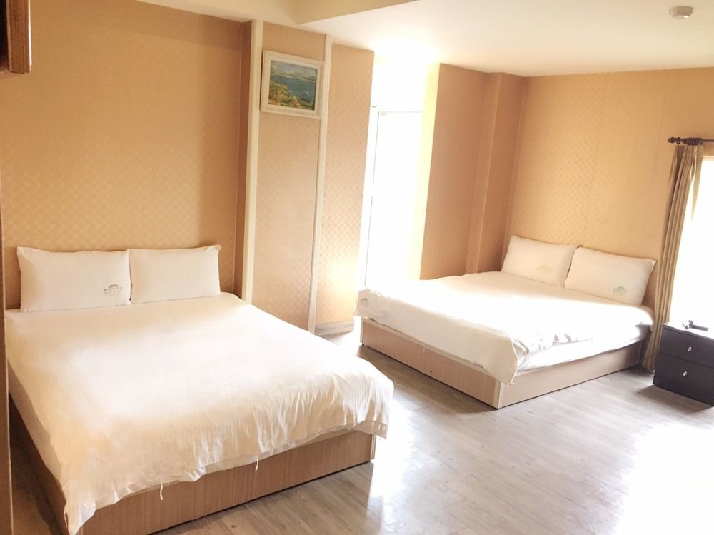 Empire Pacific Castle Hotel Yangmei ภายนอก รูปภาพ